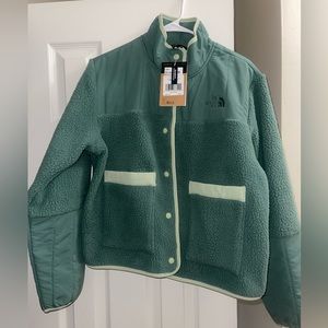 NEW! The North Face Fleece